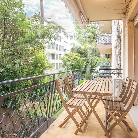 Le Smile By Winsome Destination *